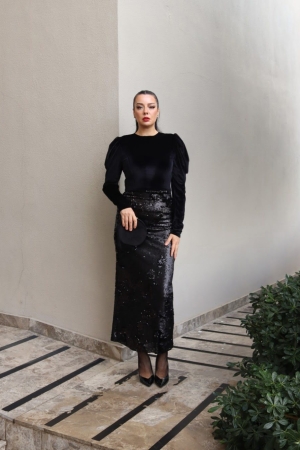 6156 – Puff Kollu Kadife Tunik