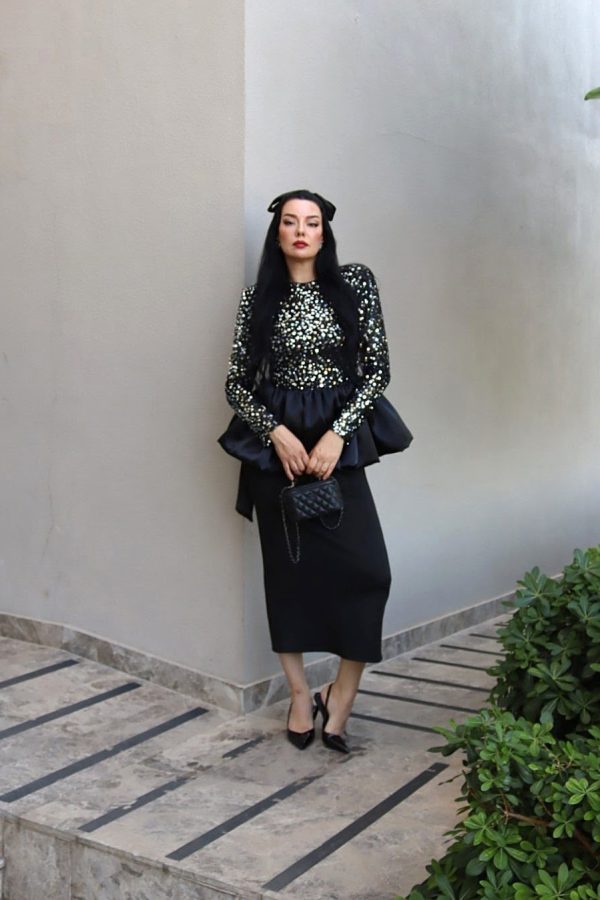 6230 - Gümüş Pullu Peplum Bluz