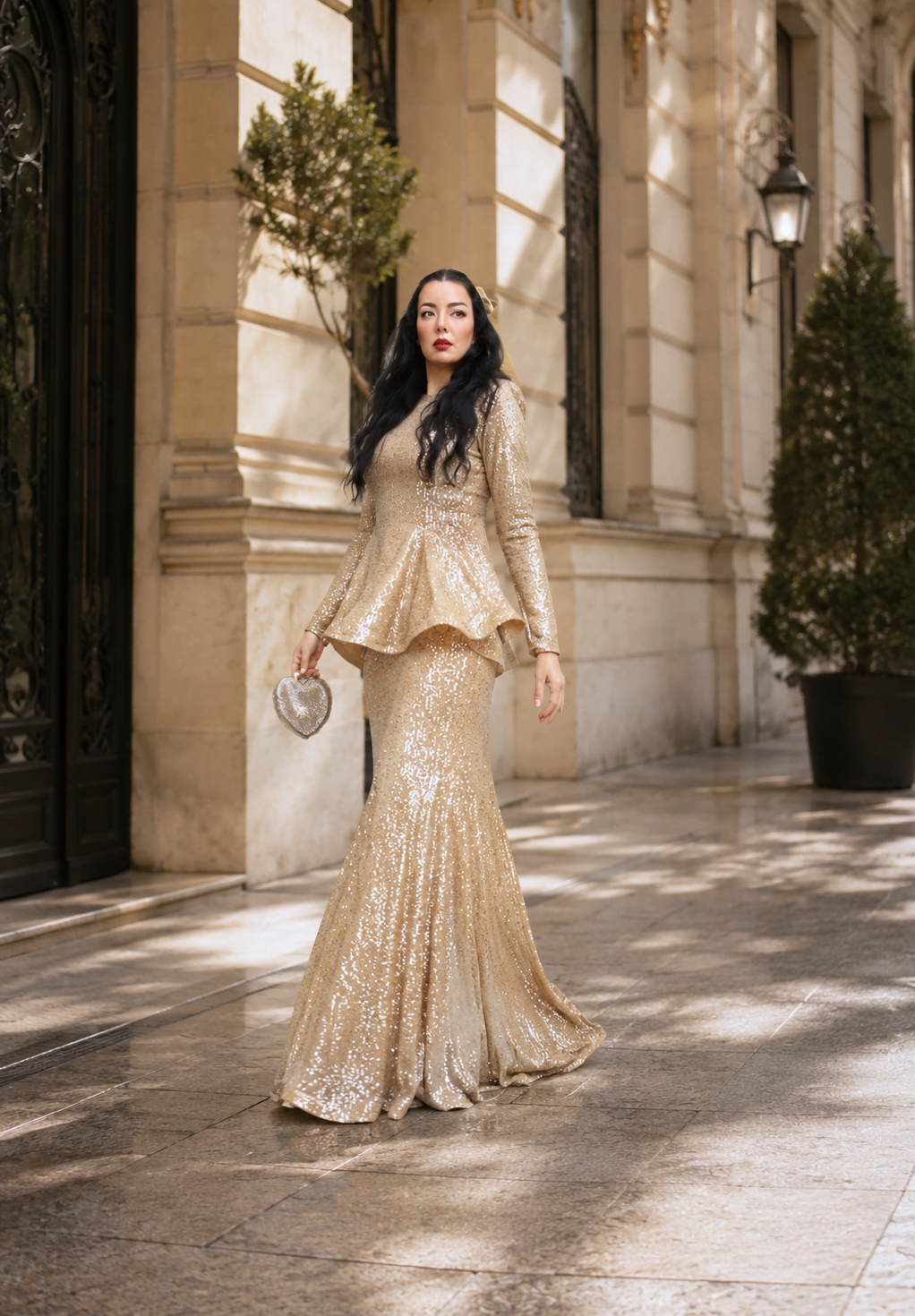 6236 - Payet Peplum Bluz Balık Etek İkili Takım Gold
