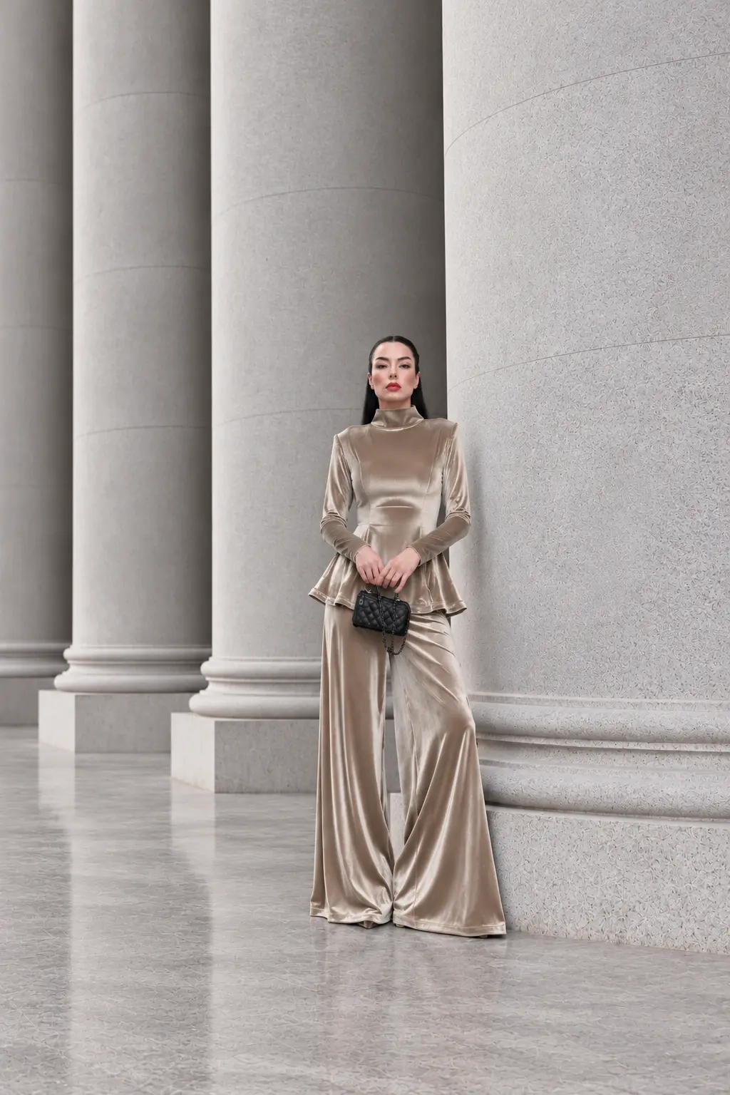6261 - Peplum Bluz Palazzo Kadife İkili Takım Bej - Görsel 4